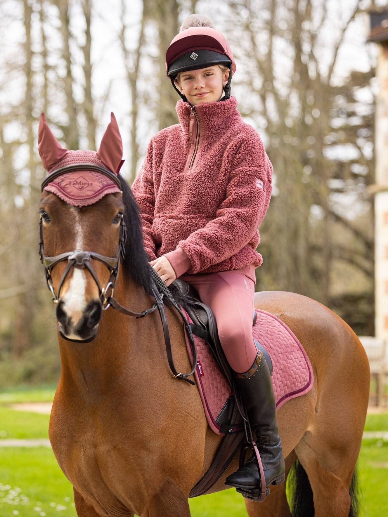 LeMieux Young Rider Libby Giacca In Pile Petrolio Per Bambina, Con Cerniera E Toppa Feltro, Calda E Morbida
