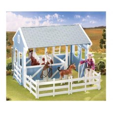 Breyer Country Stable With Wash Stall Classic Model