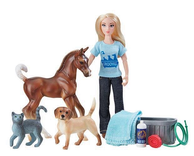 Breyer Breyer Classic Pet Groomer