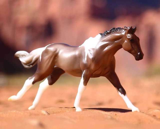 Breyer Breyer Grulla Paint Horse