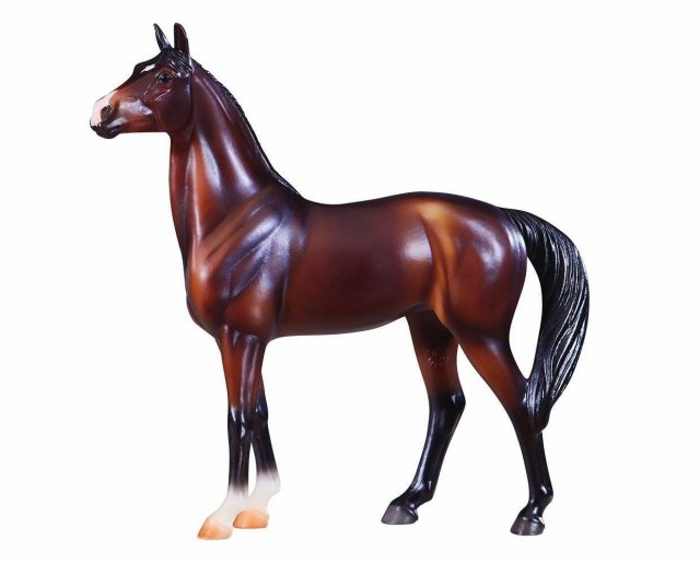 Breyer Breyer Mahoganny Bay