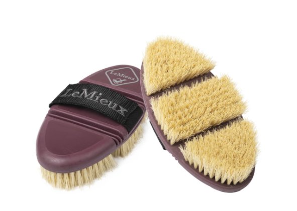 LeMieux LeMieux Flexi Scrubbing Brush Oak/rioja