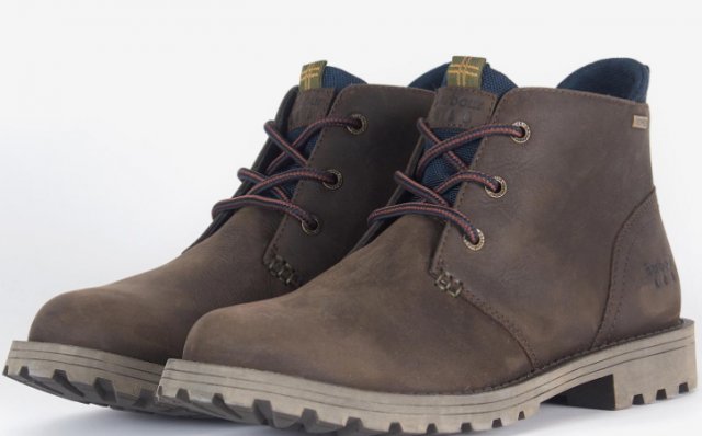 Barbour Barbour Pennine Chukka Boots Oak