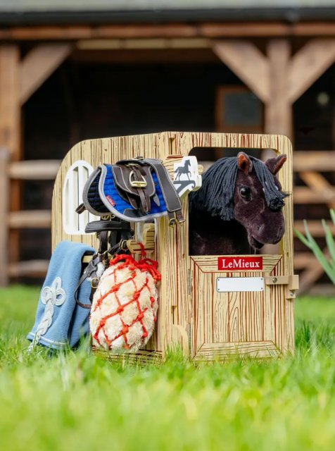LeMieux Lemieux Toy Pony Wooden Stable