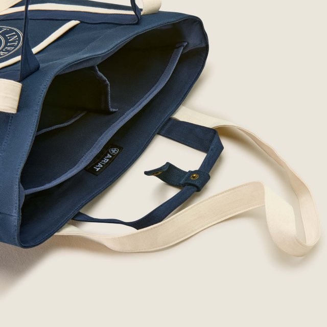 Ariat Adult Collegiate Tote - Robinsons Equestrian display picture 3